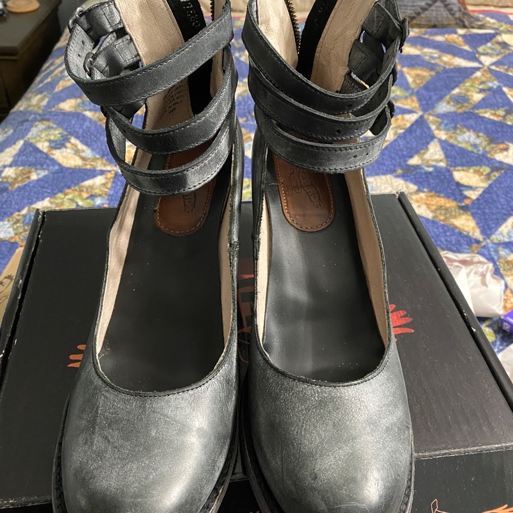 Freebird Randi Boots - Picture 2 of 6